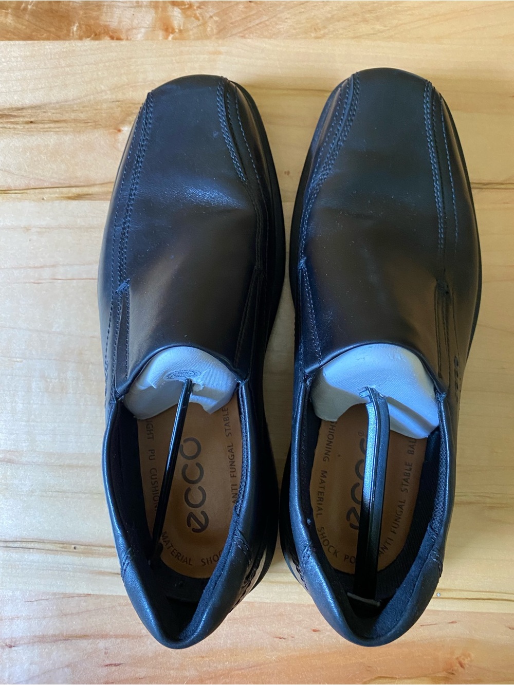 Ecco Black Leather Slip-On Dress Loafers